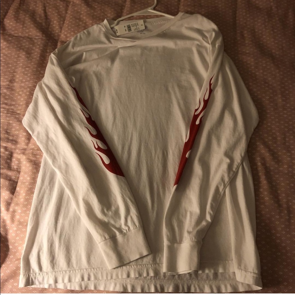 Brandy Melville Flame Long Sleeve